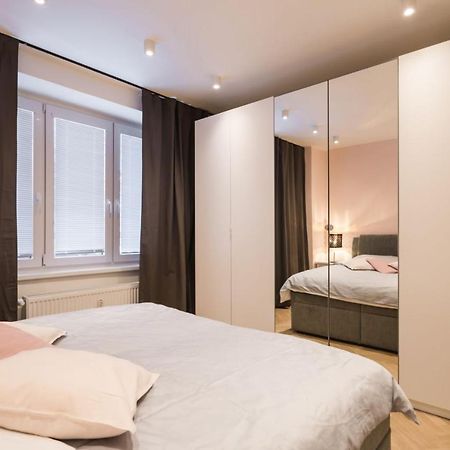 Flexihome Sk - Tolsteho - Free Parking On The Street - 2 Bedrooms Кошице Екстериор снимка