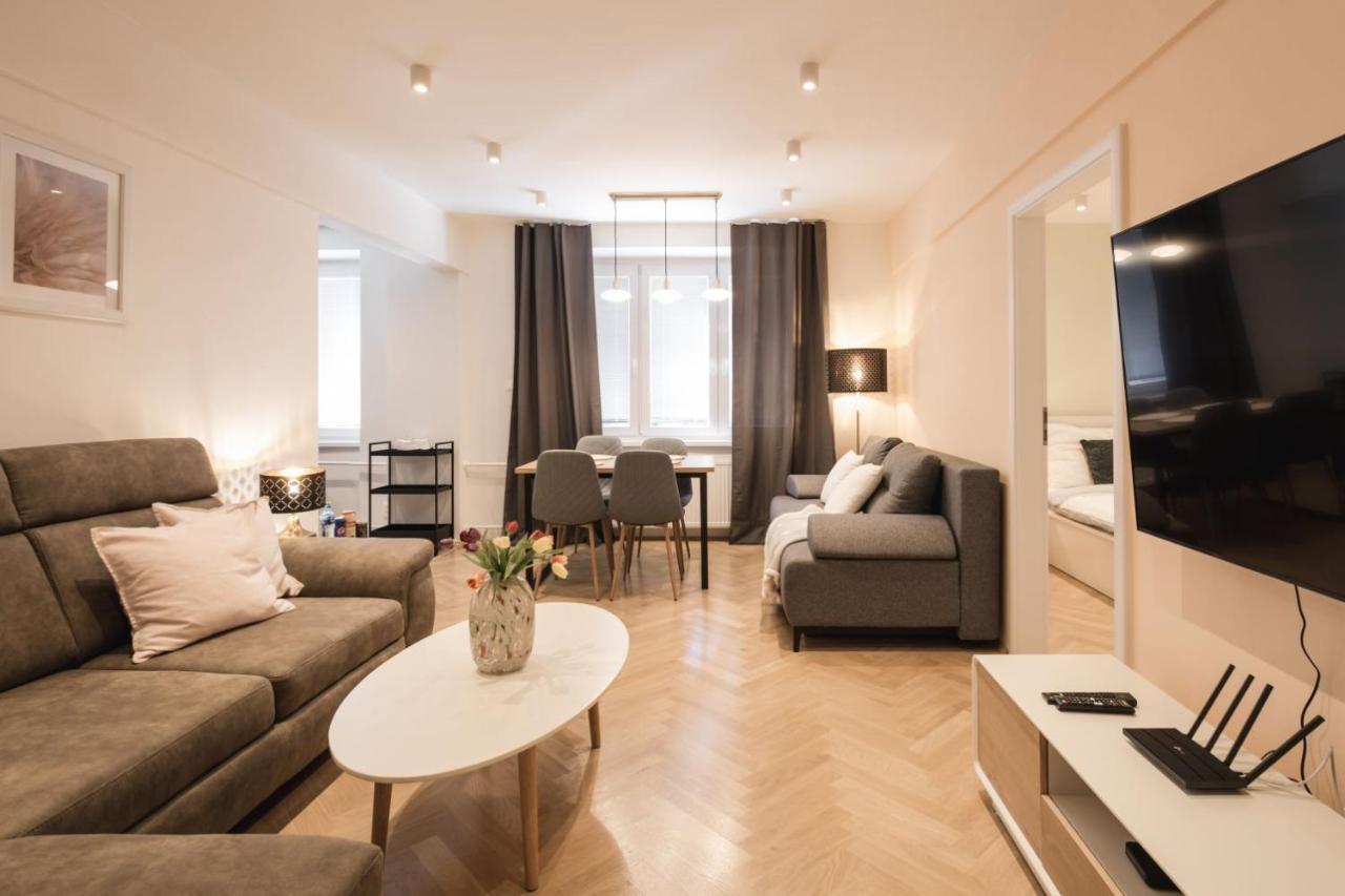 Flexihome Sk - Tolsteho - Free Parking On The Street - 2 Bedrooms Кошице Екстериор снимка